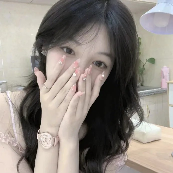 美女总裁的贴身特工海报